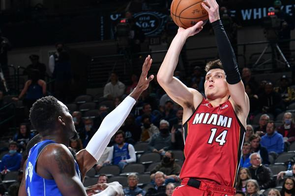 员树立了标 员树立了标