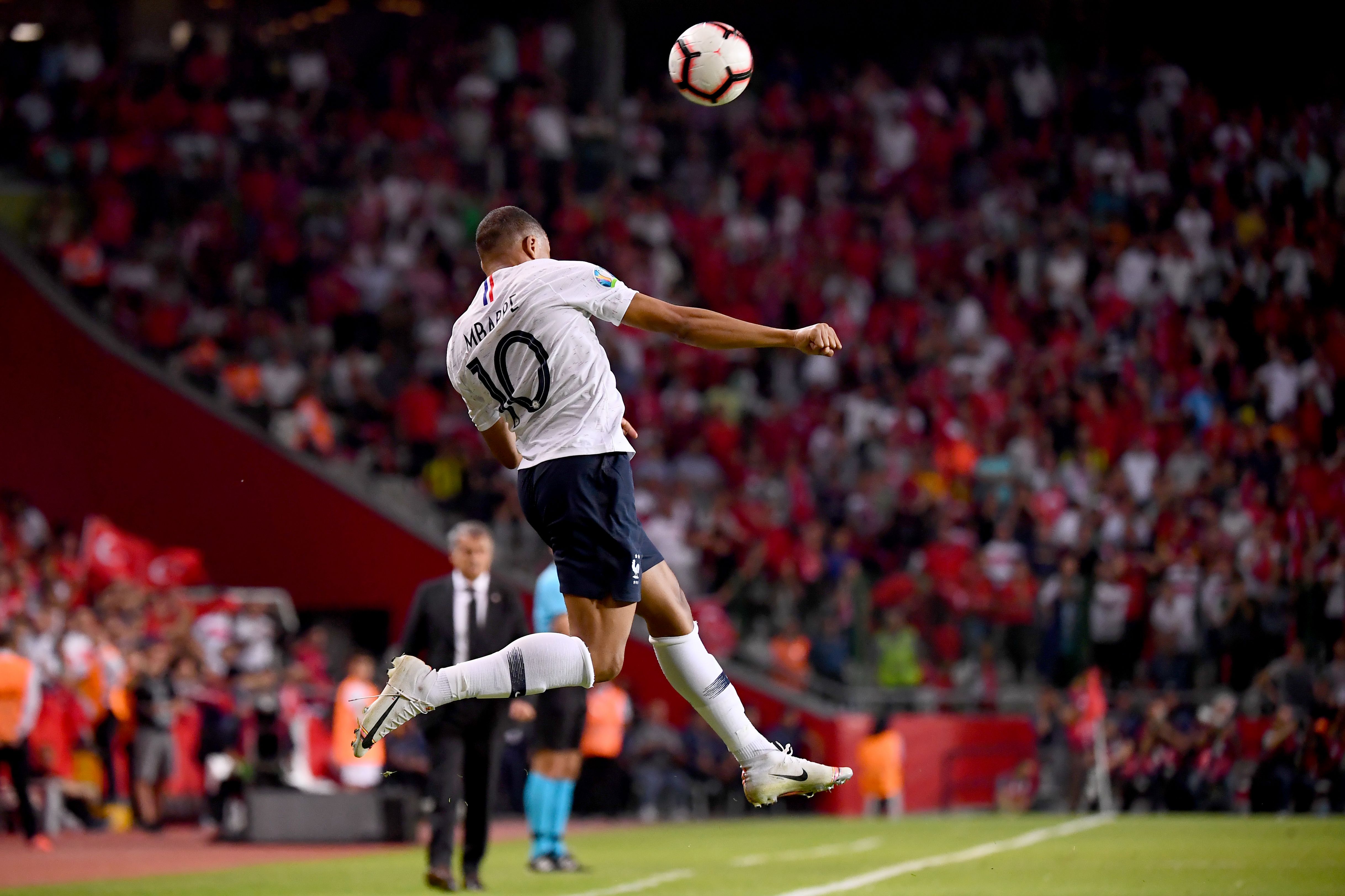 跑位安排以 跑位安排以