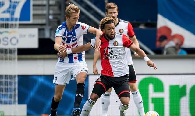 着管理层战 着管理层战